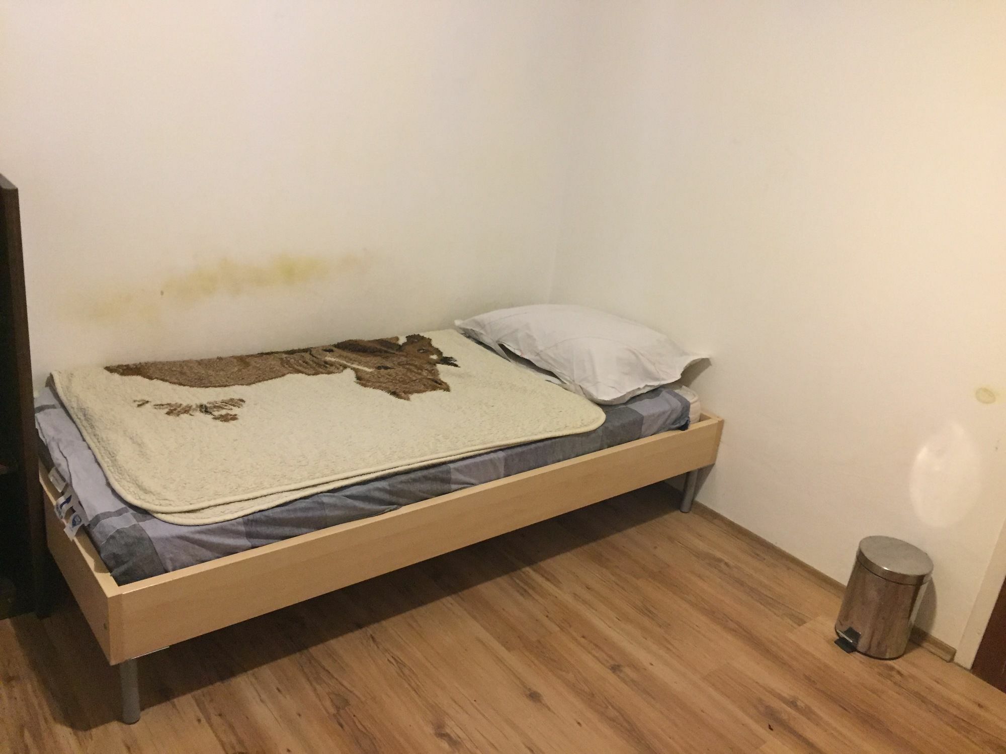 Circle Apartments Ipelska Братислава Экстерьер фото
